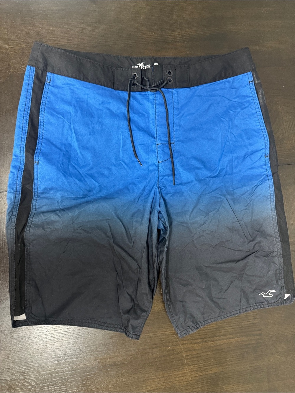Hollister swim trunks size 36 NWT
